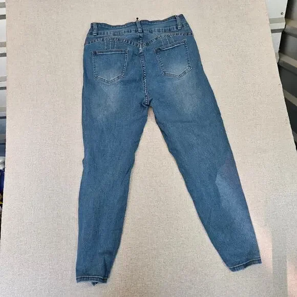 Womens Beyond Us Distressed Jeans Size 20 Blue 3 Button Closure - Picture 2 of 10